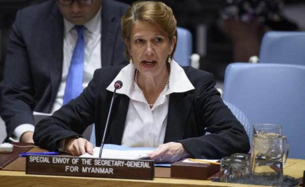 မြန်မာနိုင်ငံဆိုင်ရာ အထူးကိုယ်စားလှယ် မစ္စစ်ခရစ္စတင်း ဘူဂါနာ