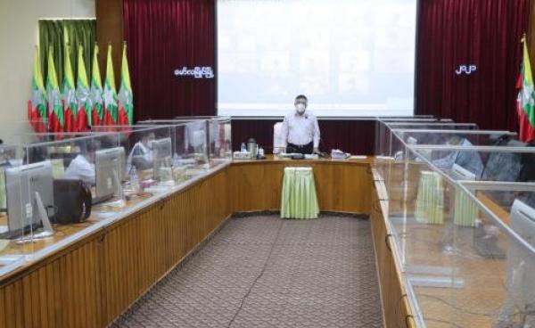 မွန်ပြည်နယ်စီမံအုပ်ချုပ်ရေးကောင်စီ