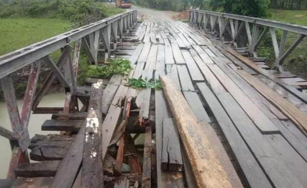 ဓာတ်ပုံ - ကိုထွန်းထွန်းဦး