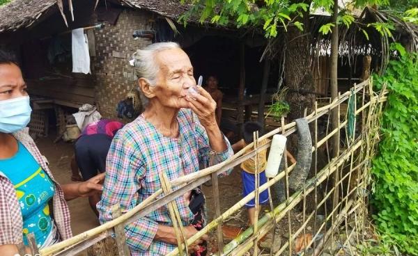 ဓာတ်ပုံ - ကိုသက်လွင်ဖြိုး