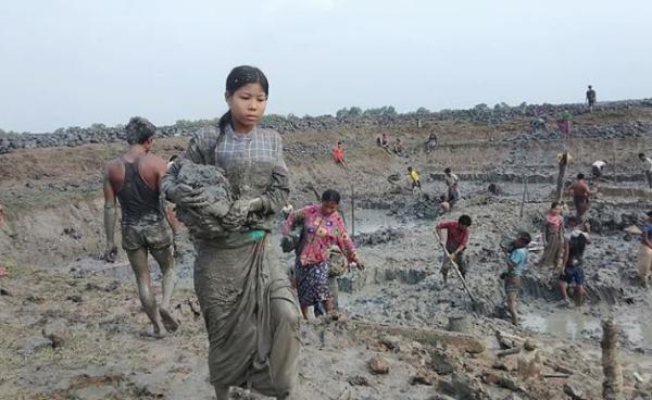 ဓာတ်ပုံ- Daw Khin Thain Post