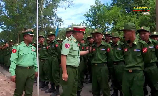 စစ်ကောင်စီ၏ အပတ်စဉ် ၁၃ စစ်မှုထမ်းသင်တန်းဆင်းပွဲ။ ဓာတ်ပုံ - MRTV