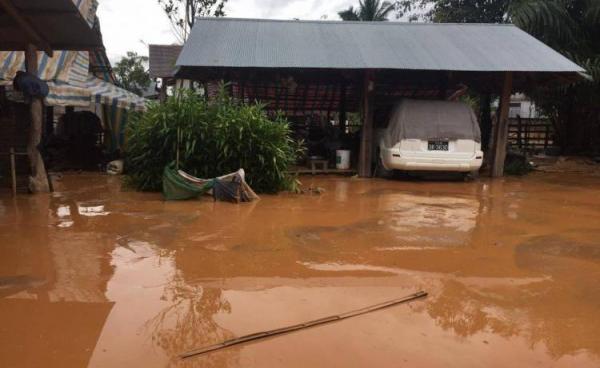 နားဟိုင်းလုံ ကျေးရွာ