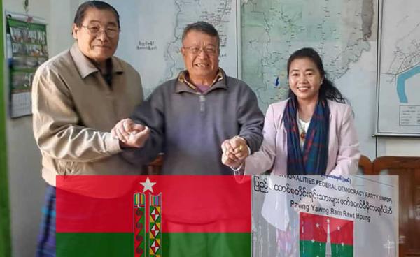 KSPP ဥက္ကဌ ဒေါက်တာ တူးဂျာ (ဘယ်) နဲ့ UNDFP ဥက္ကဌ ဒေါ် ဘောက်ဂျာ (ညာ)။ ဓါတ်ပုံ – KSPP