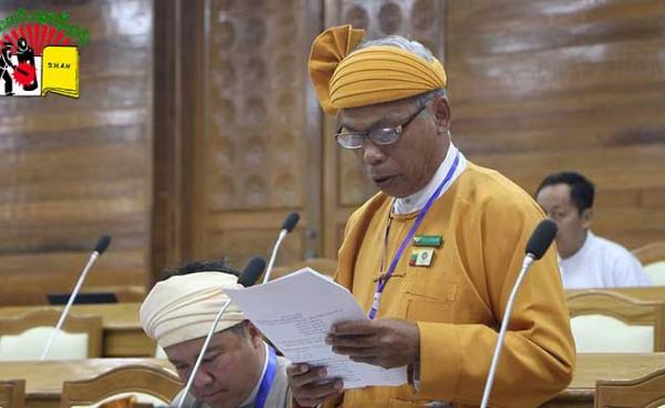 မိုင်းကိုင်မြို့နယ် ပြည်နယ်လွှတ်တော်အမတ် လုံးစိုင်းလုံ