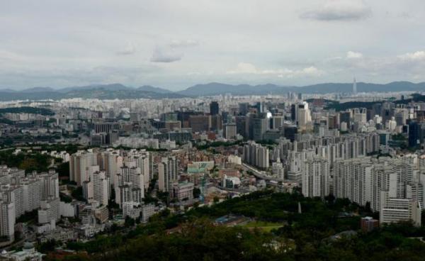A general view of downtown Seoul, South Kore. Photo: EPA