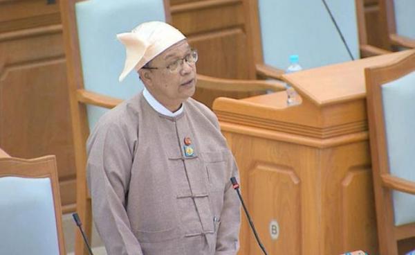 ပို့ဆောင်ရေးနှင့်ဆက်သွယ်ရေးဝန်ကြီး ဦးသန့်စင်မောင်(ဓာတ်ပုံ- ပြည်ထောင်စုလွှတ်တော်)