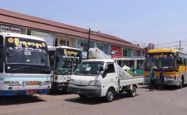 Photo-မော်လမြိုင်မြို့ အဝေးပြေးယာဉ်များ(MNA)