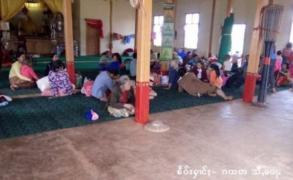 ခိုင်းဟျိုးဘုန်းကြီးကျောင်းရောက် စစ်ဘေးရှောင်ရွာသားများ