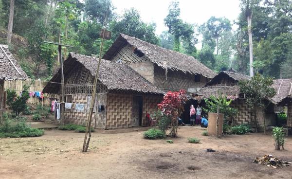 ကရင်နီဒုက္ခသည် အမှတ် ၁ စခန်းရှိ အမျိုးသမီးများအတွက်လုံခြုံအိမ်