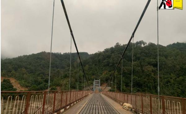 လက်ရှိတာ့ဆန်းတံတား 