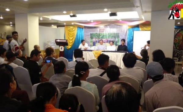 Photo by SHAN- ရန်ကုန်မြို့ Orchid Hotel တွင် ကျင်းပသော မျက်နှာမဲကြီးရဲ့ ကျိန်စာ မှတ်တမ်းရုပ်ရှင်ပြပွဲ 