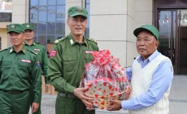 Wa and Kokang leaders meeting in Panghsang