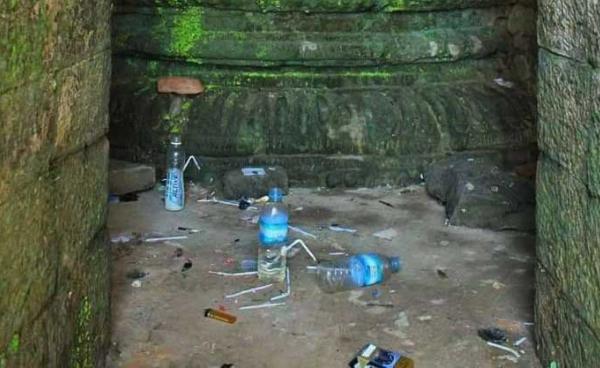 Drug users, however, are staying among secluded ancient pagodas in Mrauk-U city to use drugs and some are using drugs at nights.