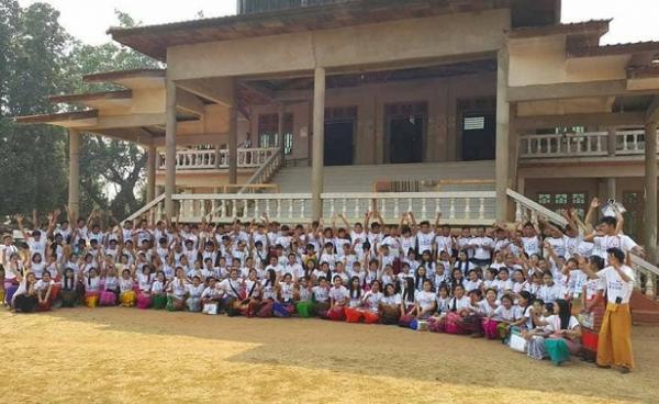 မိုင်းရယ်မြို့နယ် ပါကန်းအုပ်စု ပါကန်းရွာရှိ ၀ပ်ငေါ၀်းလျန်းဘုန်းကြီးကျောင်းတွင် ပြုလုပ်သော လူငယ်များ အရည်အချင်းမြှင့်တင်ရေး သင်တန်း