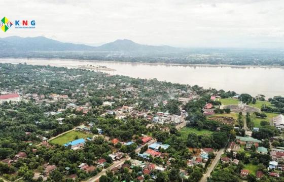 ဓာတ်ပုံ - မြစ်ကြီးနားမြို့ပုံ