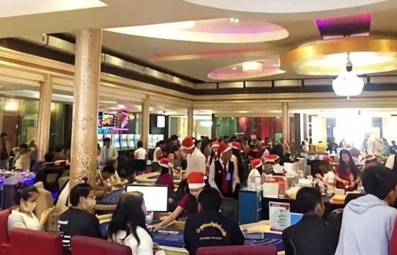 ဓါတ်ပုံ - ပုံဟောင်း