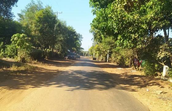ဓာတ်ပုံ - (စစ်အုပ်စုတပ်၏ စစ်ဆေးရေးဂိတ်တစ်ခု - Crd)