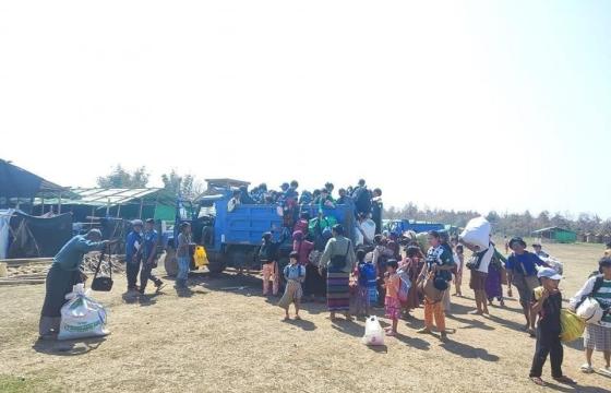 ဓာတ်ပုံ - (မိုးမောက် စစ်ဘေးရှောင်များ / Crd)