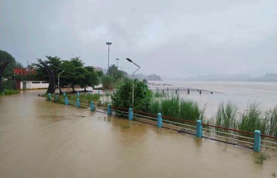 ဓာတ်ပုံ - CJ