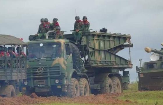 ဓာတ်ပုံ - Myanmar Defence Weapons (File Photo)