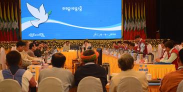 KNPP နှင့် PC လွိုင်ကော်မြို့ ဧပြီ ၂၆ နှင့် ၂၇ ရက်နေ့တွင် ဆွေးနွေးနေကြစဉ် (ဓါတ်ပုံ – ကန္တာရဝတီတိုင်း(မ်))