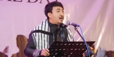 ဆလိုင်းဒိုခါရ် (India for Myanmar)