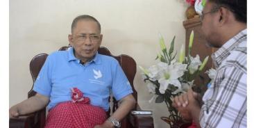 မွန်ပြည်သစ်ပါတီဥက္ကဌ နိုင်ထောမွန်နှင့် မွန်သတင်းအေဂျင်စီ အယ်ဒီတာ အင်တာဗျူးစဉ်(photo/MNA)